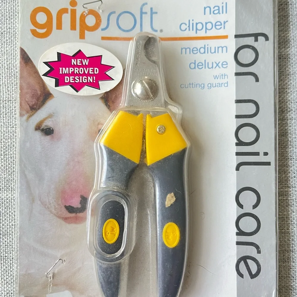 2 NEW pair rubber grip dog nail clippers. M-L dogs